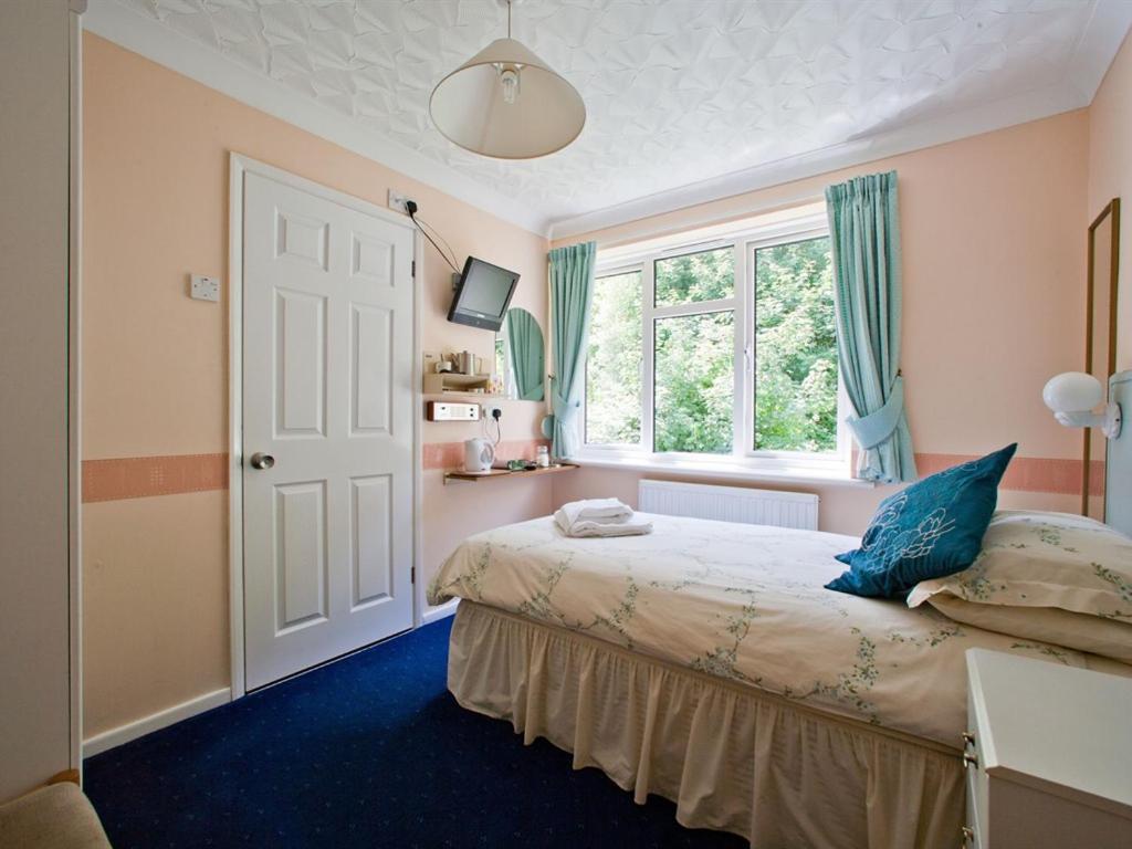 The Aqua Bed & Breakfast Shanklin Room photo